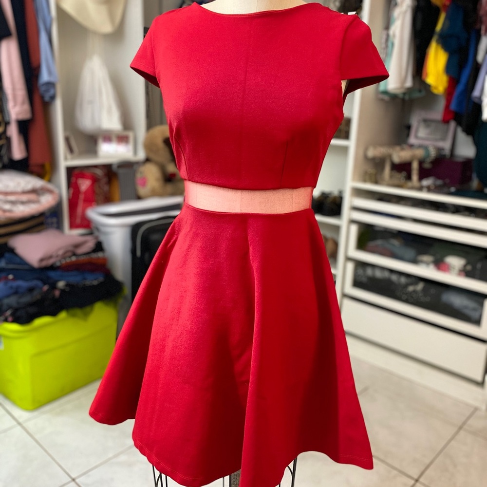 Red Scatter Dress (M)